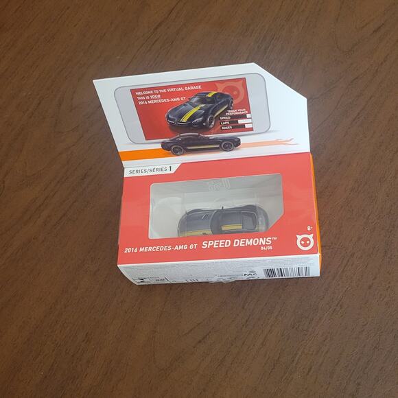 Hot Wheels 2019 Hot Wheels ID 2016 Mercedes AMG GT 1:64 Scale Die Cast Model Car - Picture 3 of 9